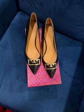 Tory Burch Black Patent Pointed-Toe Heels with Gold Logo Plaque